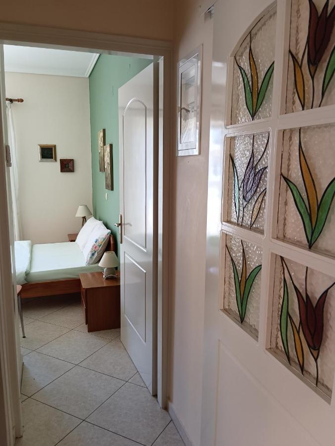 Thalia Apartment In Kalamata, 15' Walk From The City Center And The Beach Dış mekan fotoğraf